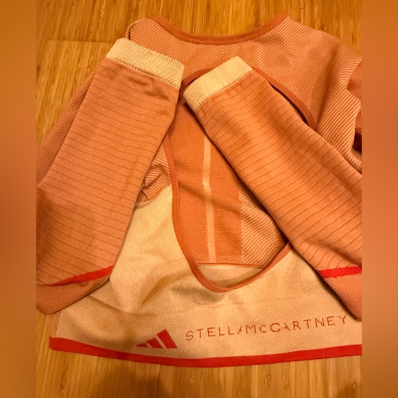 Stella McCartney Red and Tan Open Back Long Sleeve Top - Picture 9 of 12